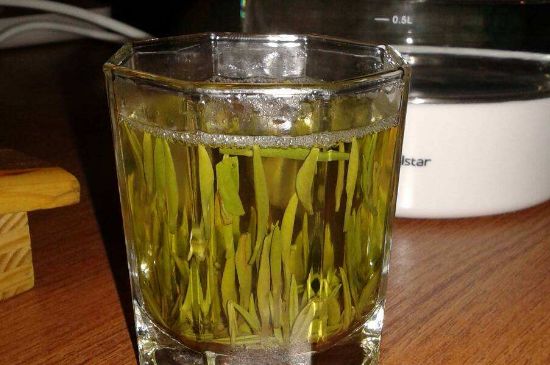 冷泡茶用什么茶葉最好，什么樣的茶適合冷泡？