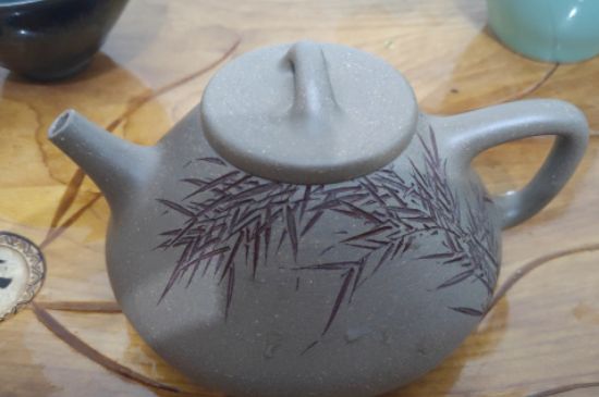 沖泡肉桂用紫砂壺還是蓋碗，武夷巖茶肉桂可以用紫砂壺沖泡嗎？