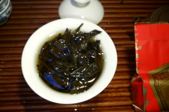 肉桂可以用紫砂壺沖泡嗎，紫砂壺能泡武夷巖茶肉桂用嗎？