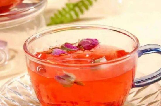 蜂蜜泡茶葉的副作用，蜂蜜泡茶葉有什么禁忌