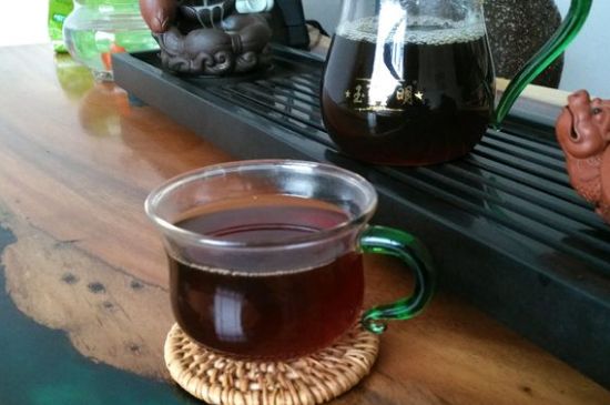 正常下一斤茶葉能喝多久，一個(gè)人一般一個(gè)月喝多少茶葉