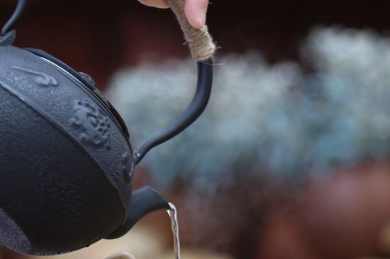 鐵壺是泡茶還是煮茶，鐵壺泡茶好嗎