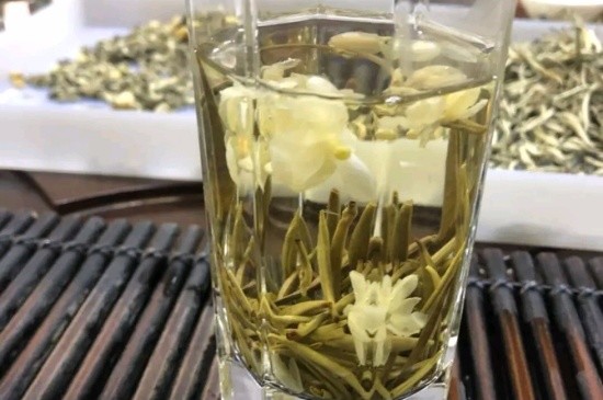 茉莉花花茶能煮嗎，喝茉莉花茶適合煮好還是泡好？