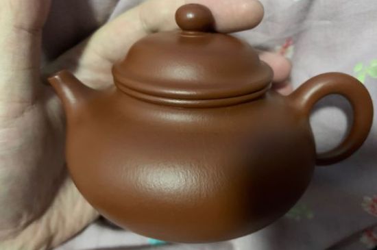 手工紫砂壺和模具壺有什么區(qū)別，快速鑒別手工壺模具壺