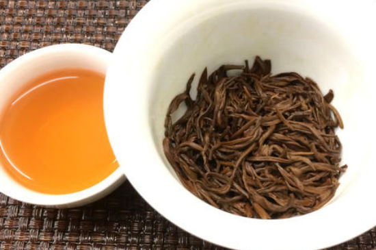 新茶和陳茶的區(qū)別，新茶和陳茶的介紹