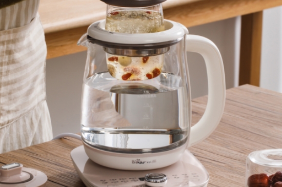 煮茶器和養(yǎng)生壺有什么區(qū)別，養(yǎng)生壺跟煮茶器哪個(gè)實(shí)用好用？