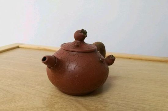 朱泥紫砂壺如何開(kāi)壺，朱泥壺日常泡茶養(yǎng)護(hù)