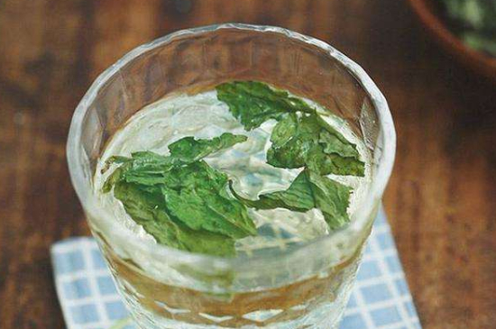 荷葉茶每天喝多少合適，什么時(shí)候喝最好？