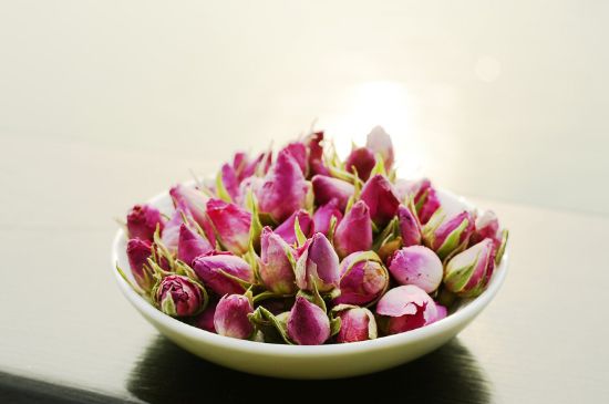 玫瑰花茶怎么泡不開，玫瑰花茶泡著不開花