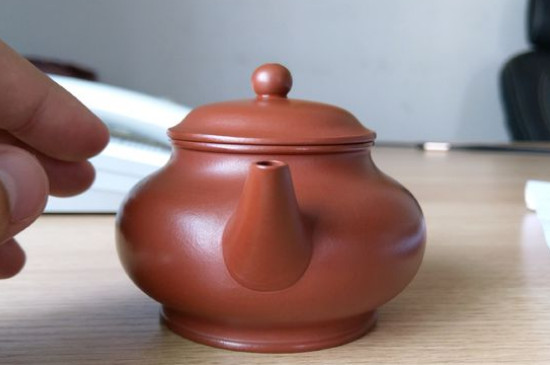 大紅袍和朱泥哪個好，為什么不能買大紅袍壺
