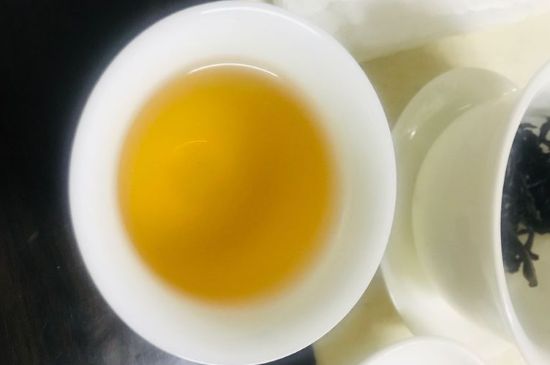 大紅袍為什么沒(méi)保質(zhì)期，武夷巖茶大紅袍能放幾年？