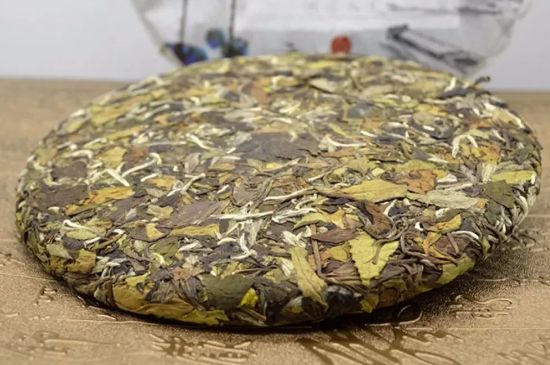 怎么撬老白茶茶餅不容易碎，福鼎白茶如何撬茶方法