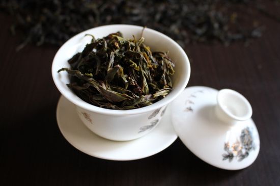 鋸朵仔跟鴨屎香哪個貴，鋸朵子和鴨屎香哪個好喝？