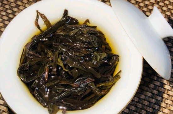 長期喝巖茶會上火嗎？巖茶這樣喝了容易上火！