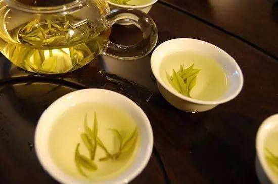 黃茶不適合哪些人喝，黃茶的功效與作用禁忌