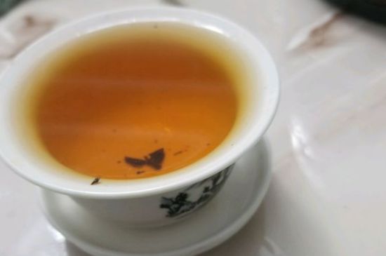 女人喝紅茶最佳時間，女人晚上喝紅茶好嗎