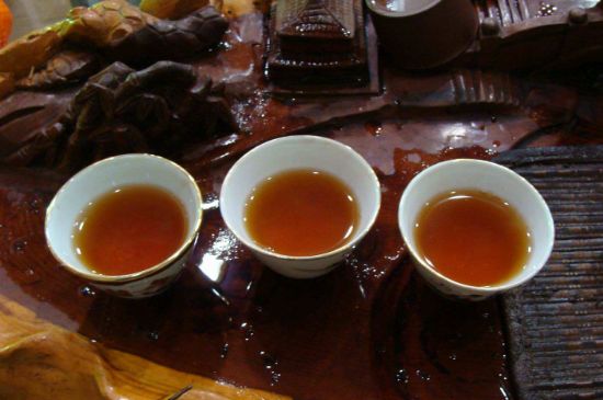 大紅袍四大品種有哪些，大紅袍的種類和著名品種特點(diǎn)介紹