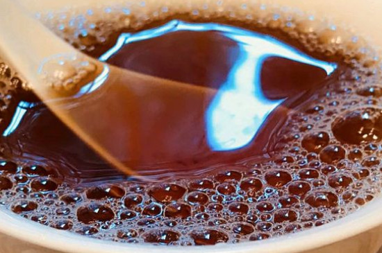 大紅袍煙熏味是好茶嗎，能不能喝對(duì)人體有壞處嗎