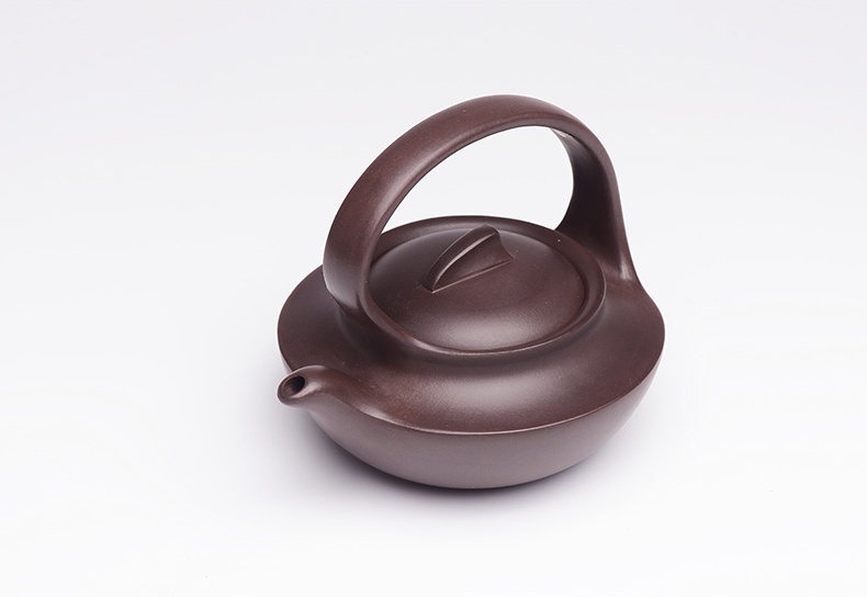 提梁精美紫砂壺，創(chuàng)意手工紫砂壺